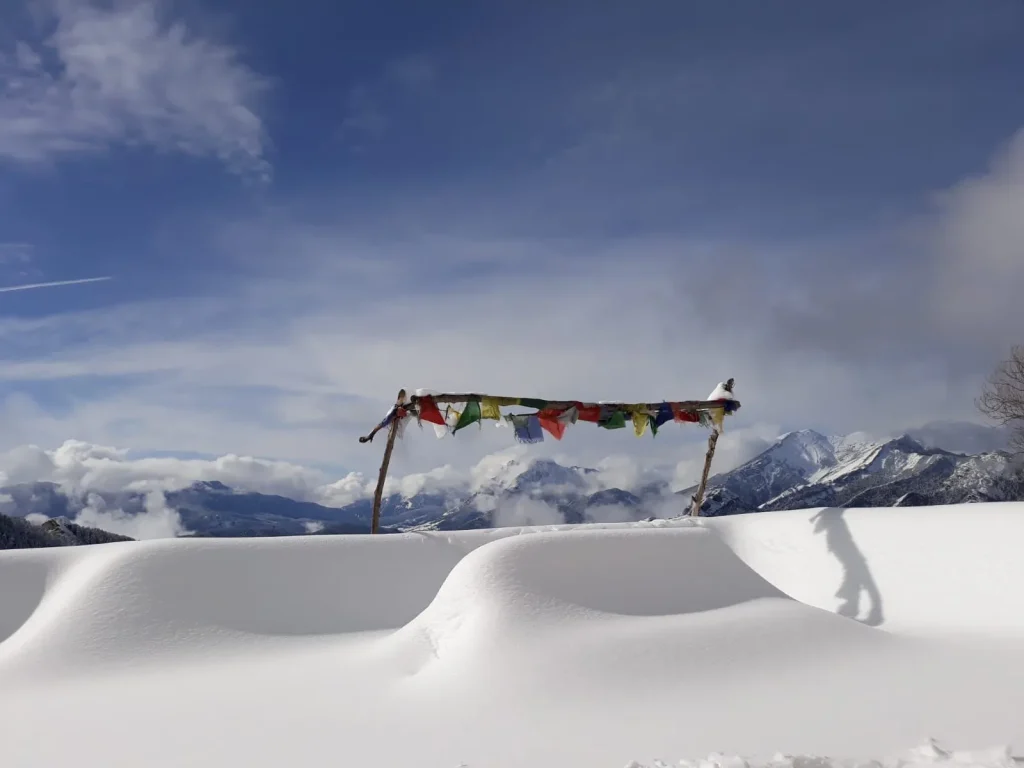 El Refugi de Rebost (1650 m) l'endemà de la nevada